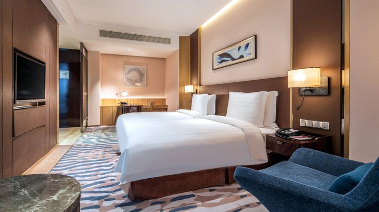 Crowne Plaza Dalian Sports Center Room