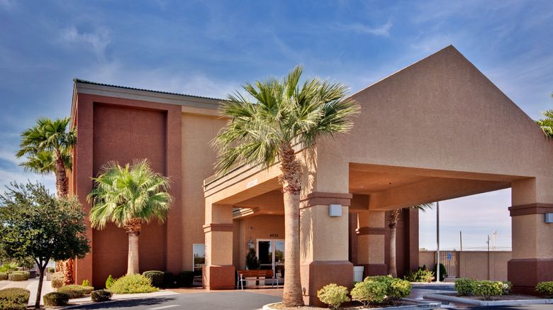 <b>Holiday Inn Express Las Vegas Nellis Exterior</b>. Images powered by <a href="https://www.leonardoworldwide.com/" title="Leonardo Worldwide" target="_blank">Leonardo</a>.