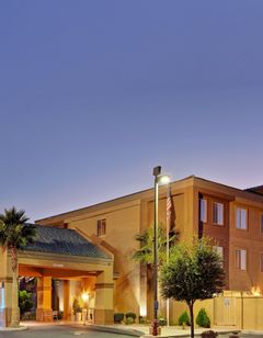 Holiday Inn Express Las Vegas Nellis