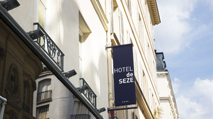 Hotel De Seze Exterior