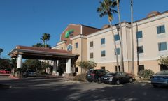Holiday Inn Express & Suites Brownsville