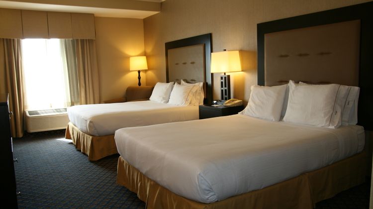 Holiday Inn Express Room