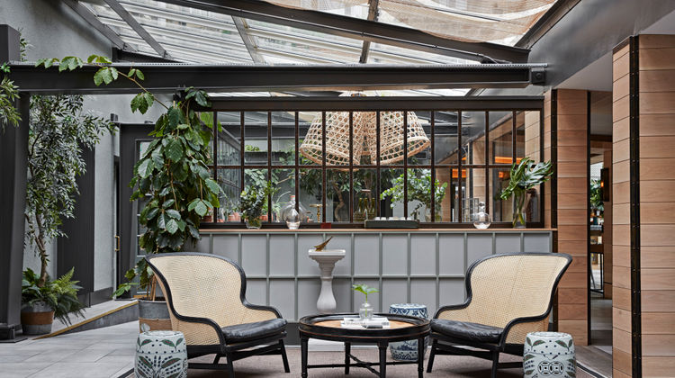 Kimpton Charlotte Square Hotel Lobby