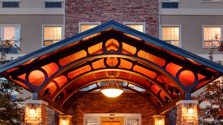 Staybridge Suites Calgary Airport Exterior