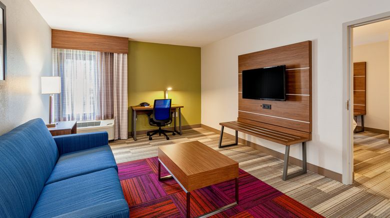 <b>Holiday Inn Express Tampa-Brandon Suite</b>. Images powered by <a href="https://www.leonardoworldwide.com/" title="Leonardo Worldwide" target="_blank">Leonardo</a>.