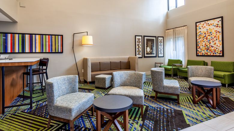 <b>Holiday Inn Express Tampa-Brandon Lobby</b>. Images powered by <a href="https://www.leonardoworldwide.com/" title="Leonardo Worldwide" target="_blank">Leonardo</a>.