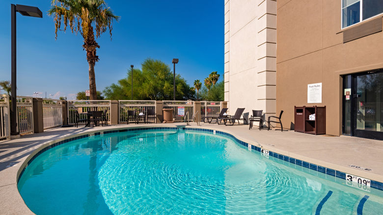 <b>Holiday Inn Express Hotel & Suites Pool</b>. Images powered by <a href="https://www.leonardoworldwide.com/" title="Leonardo Worldwide" target="_blank">Leonardo</a>.