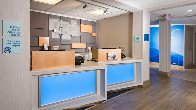 <b>Holiday Inn Express Hotel & Suites Lobby</b>. Images powered by <a href="https://www.leonardoworldwide.com/" title="Leonardo Worldwide" target="_blank">Leonardo</a>.