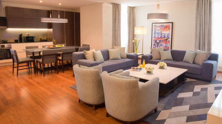 Bosmal Arjaan by Rotana Lobby