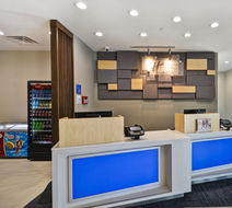 Holiday Inn Express-Suites Houston NASA Lobby