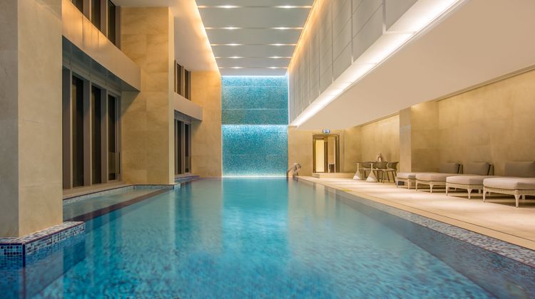Crowne Plaza Macau Pool