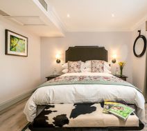 Burnside Hotel Room
