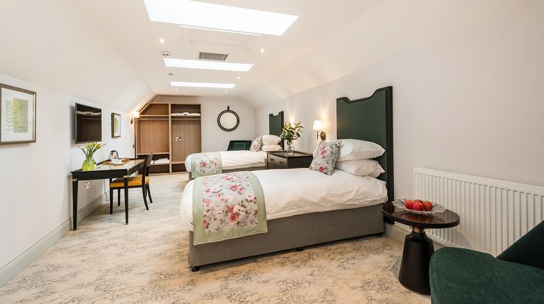 <b>Burnside Hotel Suite</b>. Images powered by <a href="https://www.leonardoworldwide.com/" title="Leonardo Worldwide" target="_blank">Leonardo</a>.