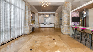 Crowne Plaza Milwaukee South