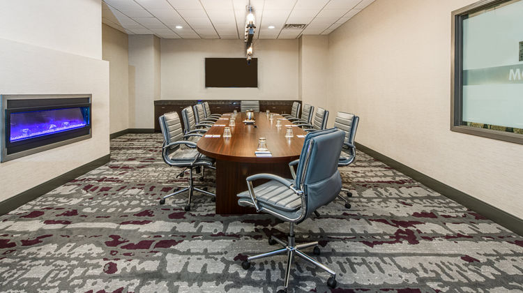 Crowne Plaza Milwaukee South Meeting