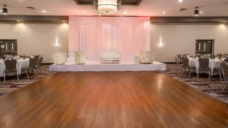 <b>Crowne Plaza Milwaukee South Ballroom</b>. Images powered by <a href="https://www.leonardoworldwide.com/" title="Leonardo Worldwide" target="_blank">Leonardo</a>.
