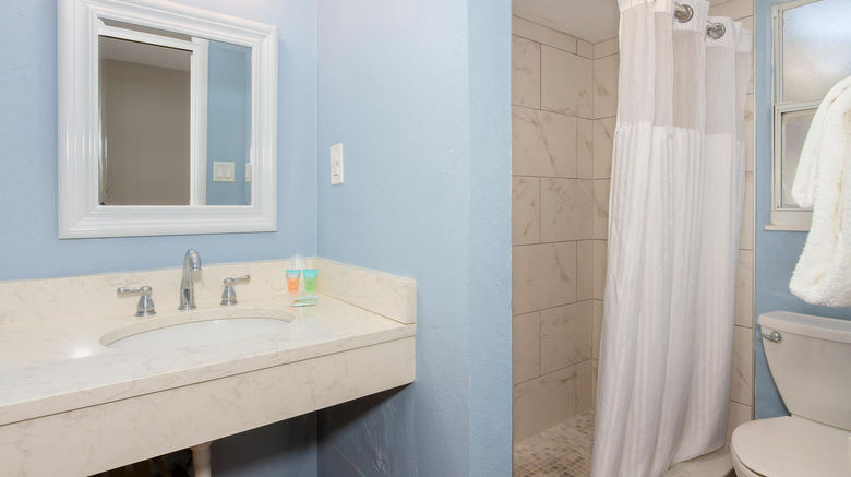 <b>Matanzas Inn Room</b>. Images powered by <a href="https://www.leonardoworldwide.com/" title="Leonardo Worldwide" target="_blank">Leonardo</a>.