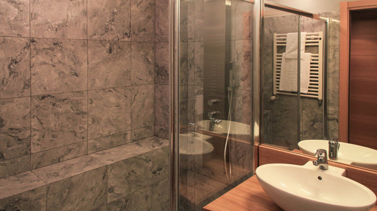 B&B Hotel Milan Cologno Studios Room