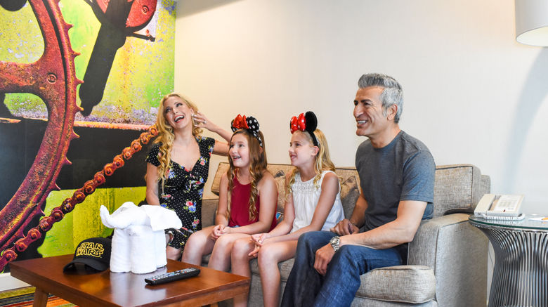 <b>Hotel Indigo Anaheim Maingate Suite</b>. Images powered by <a href="https://www.leonardoworldwide.com/" title="Leonardo Worldwide" target="_blank">Leonardo</a>.