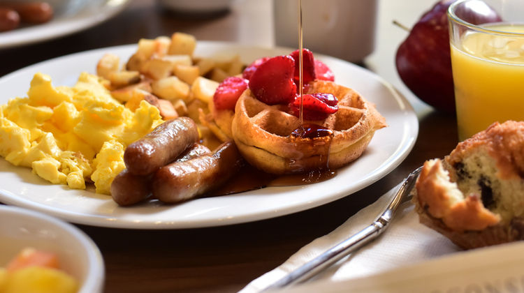 Staybridge Suites Wisconsin Dells Restaurant