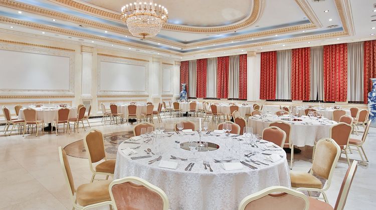 Swiss Diamond Hotel Prishtina Ballroom