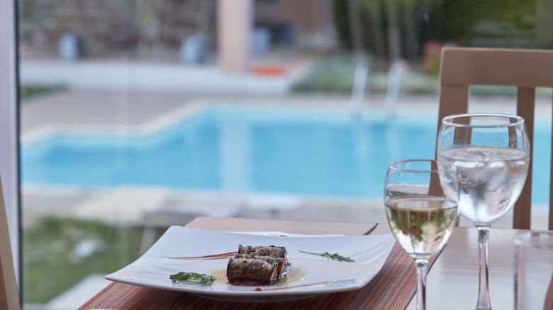 <b>Civitel Esprit Pool</b>. Images powered by <a href="https://www.leonardoworldwide.com/" title="Leonardo Worldwide" target="_blank">Leonardo</a>.