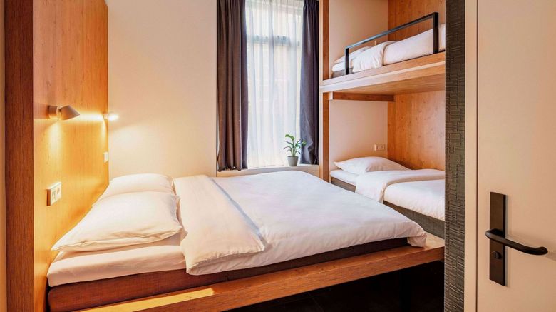 <b>Bunk Hotel Utrecht Room</b>. Images powered by <a href="https://www.leonardoworldwide.com/" title="Leonardo Worldwide" target="_blank">Leonardo</a>.
