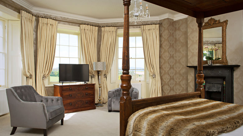 <b>Brooks Country House Room</b>. Images powered by <a href="https://www.leonardoworldwide.com/" title="Leonardo Worldwide" target="_blank">Leonardo</a>.