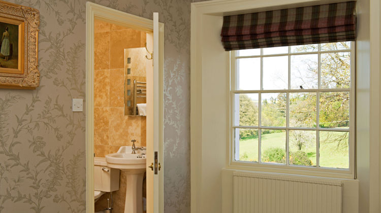 Brooks Country House Room