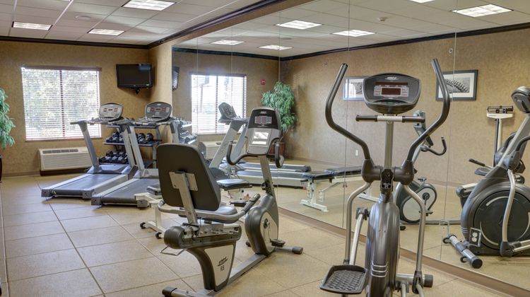 Holiday Inn Express Hotel & Suites Health Club