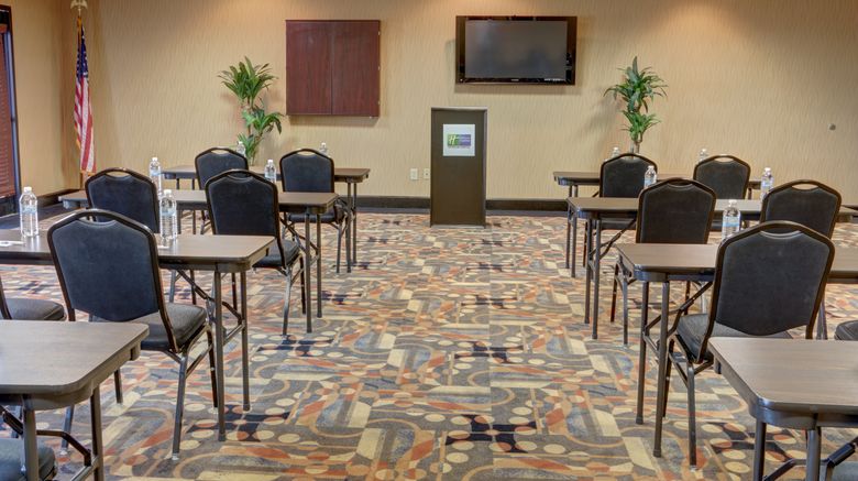 <b>Holiday Inn Express Hotel & Suites Meeting</b>. Images powered by <a href="https://www.leonardoworldwide.com/" title="Leonardo Worldwide" target="_blank">Leonardo</a>.