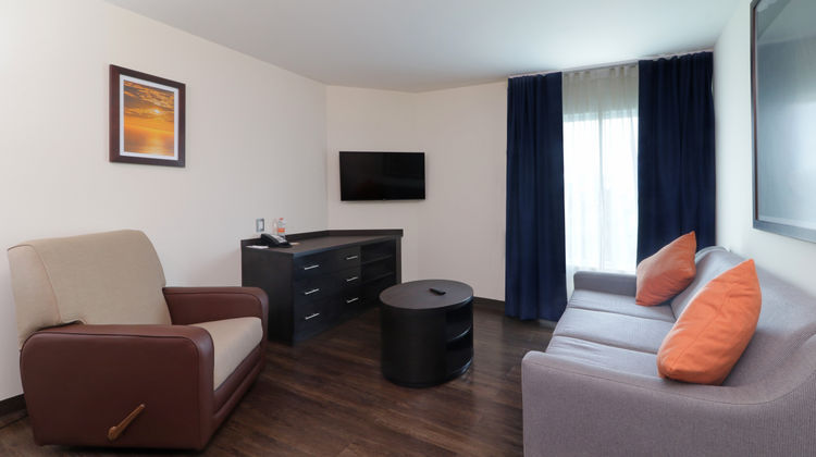 Candlewood Suites Celaya Suite