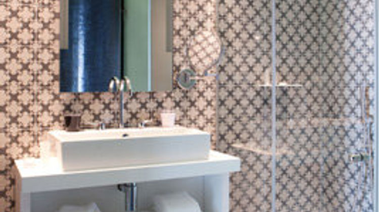 L'Antoine Hotel Room