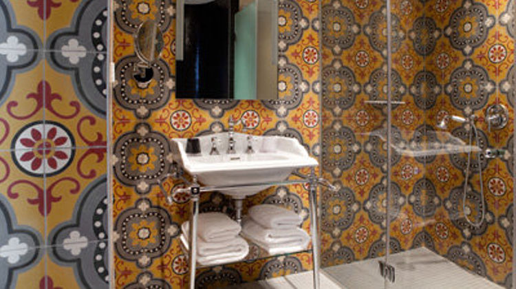 L'Antoine Hotel Room
