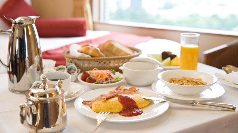 <b>Crowne Plaza ANA Toyama Room</b>. Images powered by <a href="https://www.leonardoworldwide.com/" title="Leonardo Worldwide" target="_blank">Leonardo</a>.