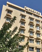 Al Qasr Metropole Hotel