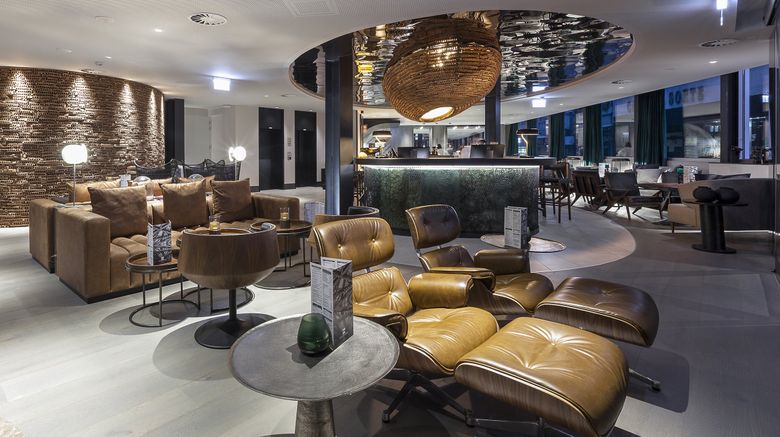 <b>Porto Royal Bridges Hotel Lobby</b>. Images powered by <a href="https://www.leonardoworldwide.com/" title="Leonardo Worldwide" target="_blank">Leonardo</a>.