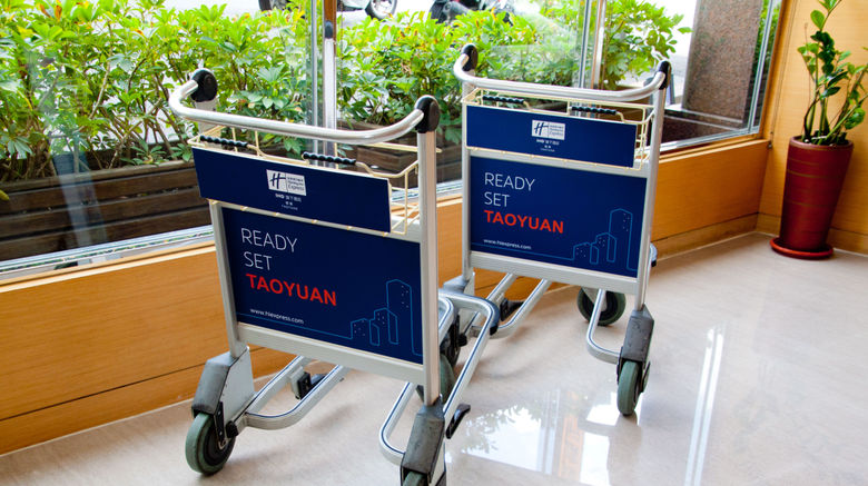 <b>Holiday Inn Express Taoyuan Lobby</b>. Images powered by <a href="https://www.leonardoworldwide.com/" title="Leonardo Worldwide" target="_blank">Leonardo</a>.