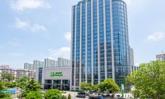 Holiday Inn Qingdao City Center