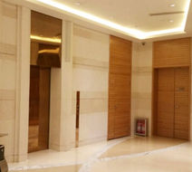 Holiday Inn Qingdao City Center Lobby