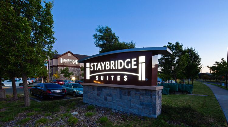 Staybridge Suites Fairfield Napa Valley Exterior