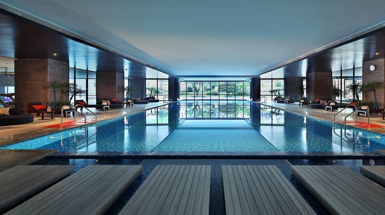 Crowne Plaza Chengdu West Pool