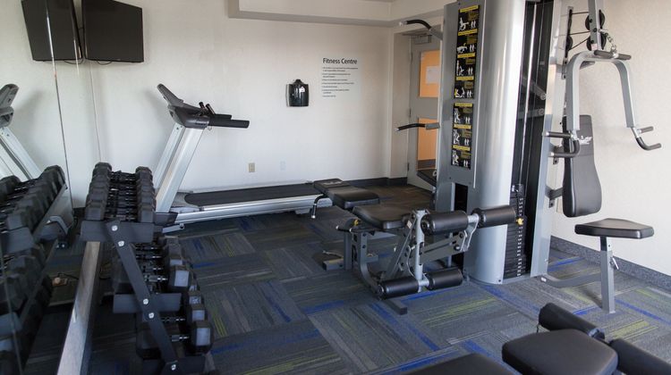 Holiday Inn Express & Suites Brampton Health Club