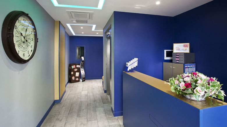 <b>Hotel Trianon Gare de Lyon Lobby</b>. Images powered by <a href="https://www.leonardoworldwide.com/" title="Leonardo Worldwide" target="_blank">Leonardo</a>.