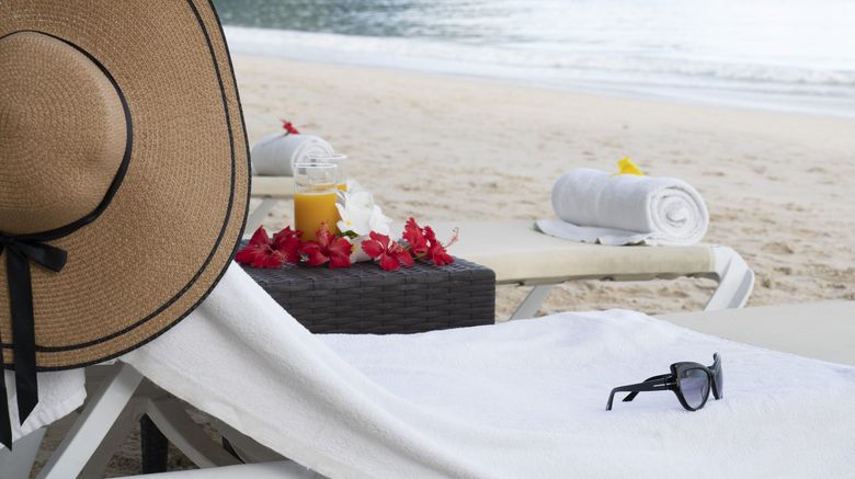 <b>Coral Strand Hotel Beach</b>. Images powered by <a href="https://www.leonardoworldwide.com/" title="Leonardo Worldwide" target="_blank">Leonardo</a>.