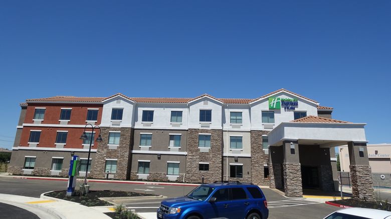 <b>Holiday Inn Express & Suites Brentwood Exterior</b>. Images powered by <a href="https://www.leonardoworldwide.com/" title="Leonardo Worldwide" target="_blank">Leonardo</a>.