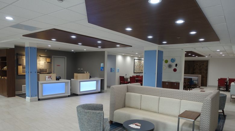 <b>Holiday Inn Express & Suites Brentwood Lobby</b>. Images powered by <a href="https://www.leonardoworldwide.com/" title="Leonardo Worldwide" target="_blank">Leonardo</a>.