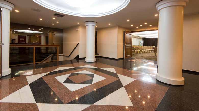 <b>Holiday Inn Montevideo Restaurant</b>. Images powered by <a href="https://www.leonardoworldwide.com/" title="Leonardo Worldwide" target="_blank">Leonardo</a>.