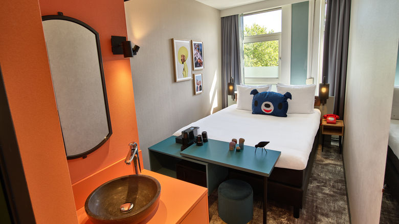 <b>The ED Amsterdam Room</b>. Images powered by <a href="https://leonardo.com/" title="Leonardo Worldwide" target="_blank">Leonardo</a>.