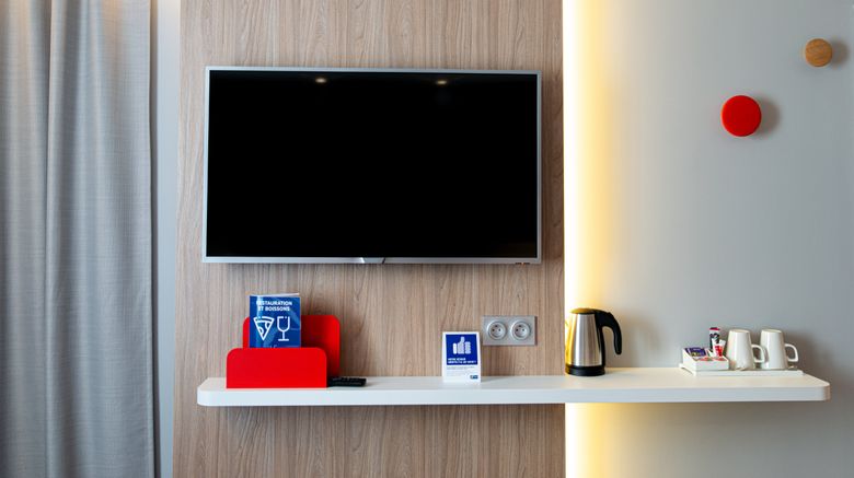 <b>Holiday Inn Express Bordeaux-Lormont Room</b>. Images powered by <a href="https://leonardo.com/" title="Leonardo Worldwide" target="_blank">Leonardo</a>.